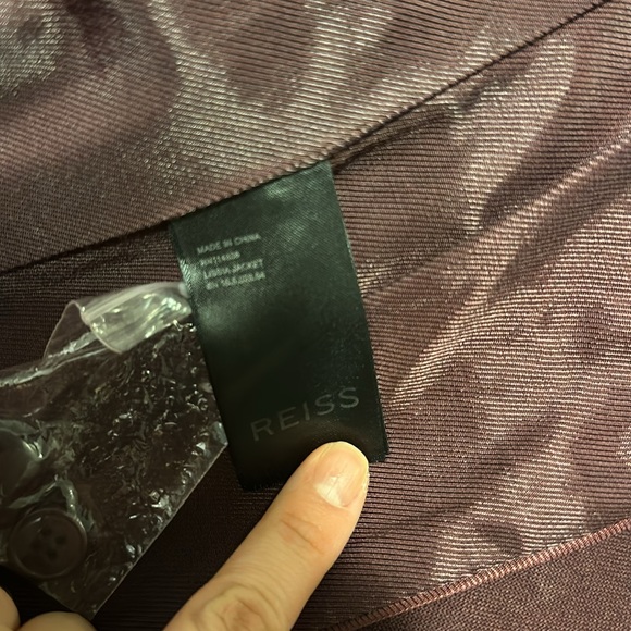 Reiss burgundy suit set tried on once pants and jacket - Picture 4 of 6